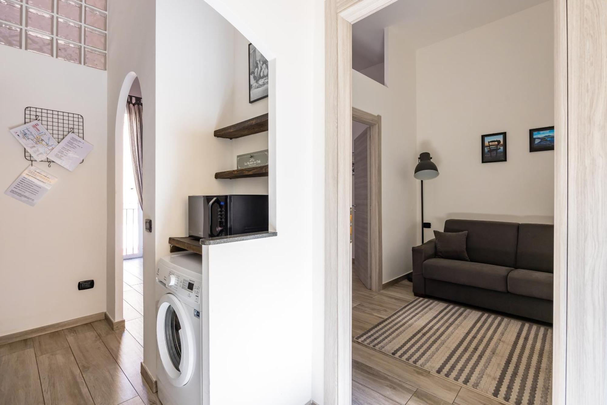 Palazzo Mormando - Modern Apartment نابولي المظهر الخارجي الصورة