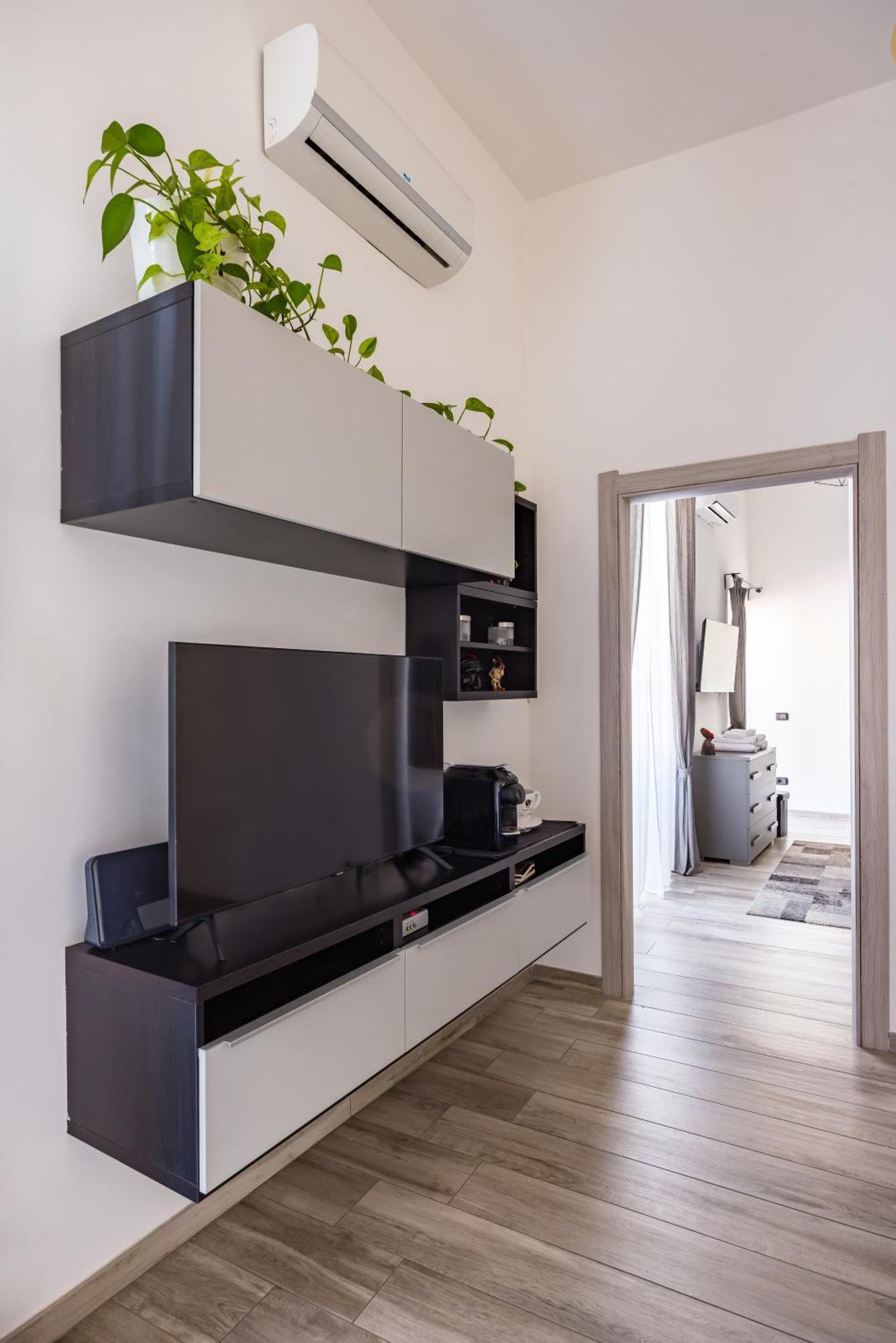 Palazzo Mormando - Modern Apartment نابولي المظهر الخارجي الصورة